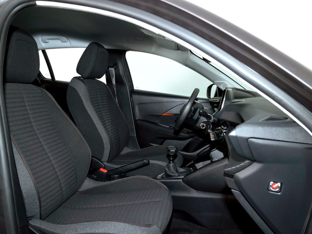 Peugeot 208 PureTech 100