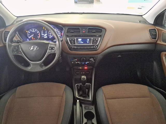 Hyundai i20 1.2 MPI BlueDrive Essence 62 kW (84 CV)