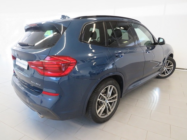 BMW X3 xDrive20d color Azul. Año 2018. 140KW(190CV). Diésel. En concesionario Lugauto S.A. de Lugo