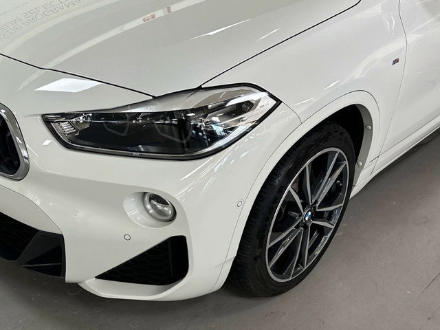 BMW X2 xDrive20d color Blanco. Año 2019. 140KW(190CV). Diésel. En concesionario Triocar Gijón (Bmw y Mini) de Asturias