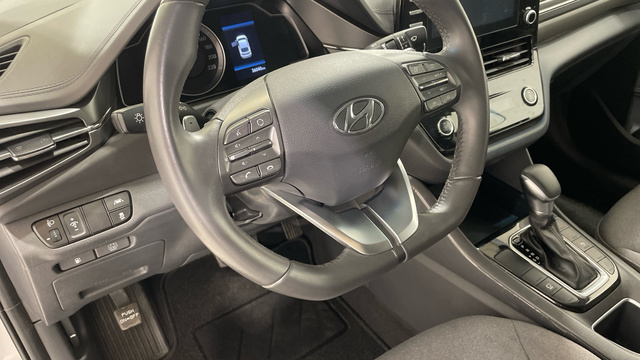 Hyundai Ioniq 1.6 GDI HEV - 13