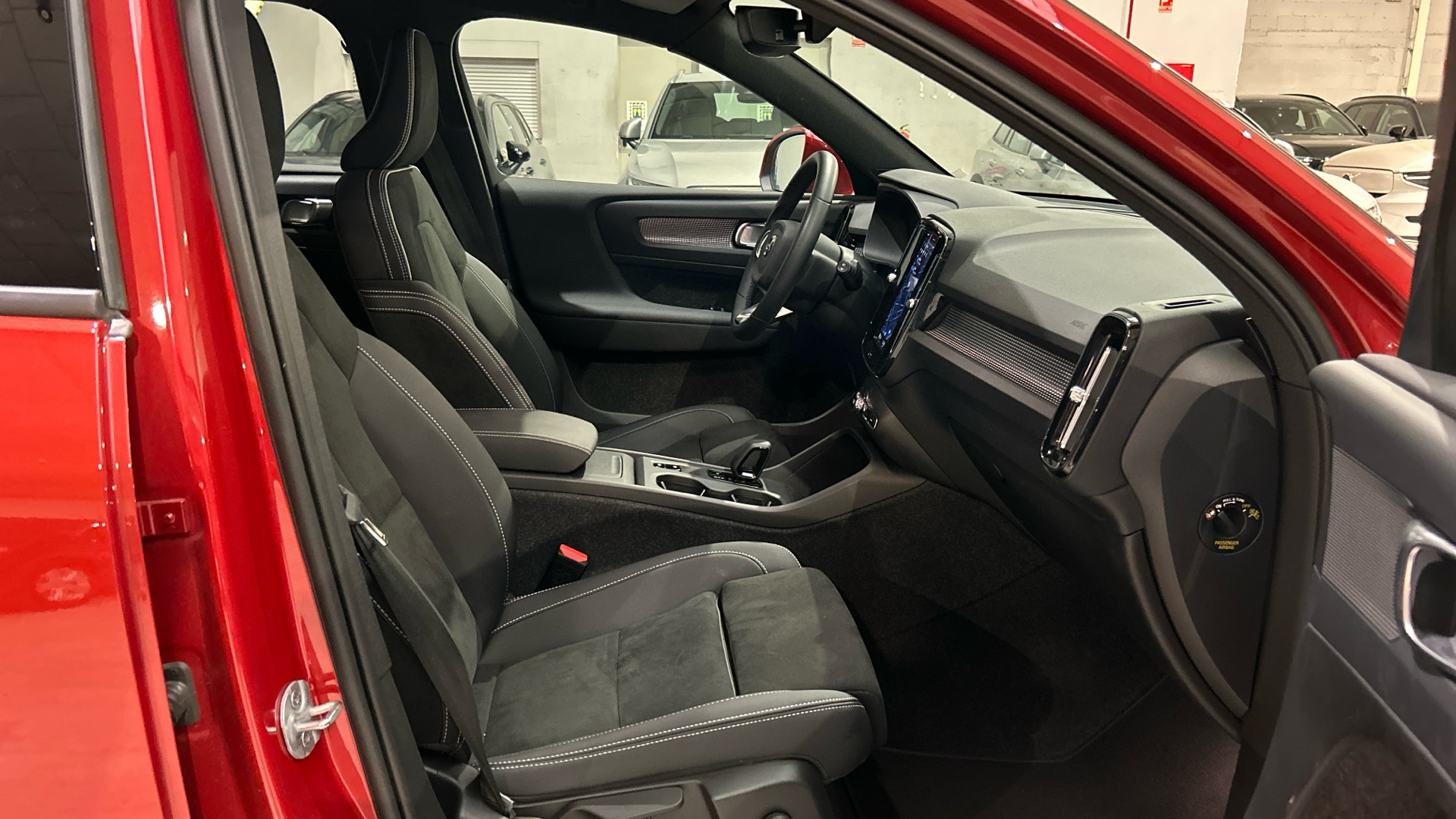 Volvo XC40 segunda mano 56047410 - 8