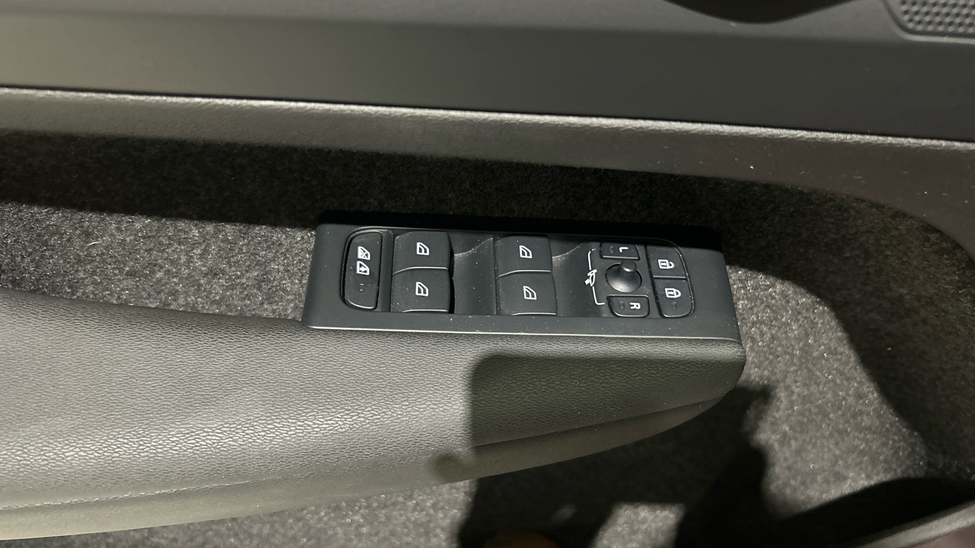 Volvo XC40 segunda mano 56047410 - 35