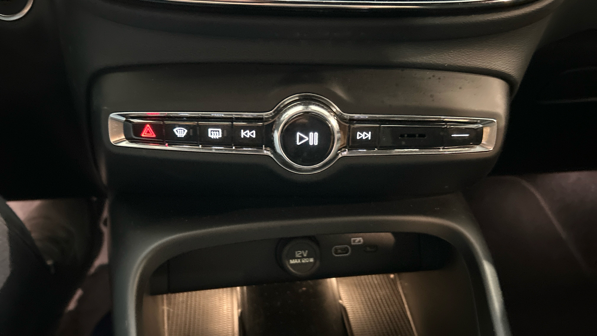 Volvo XC40 segunda mano 56047410 - 51