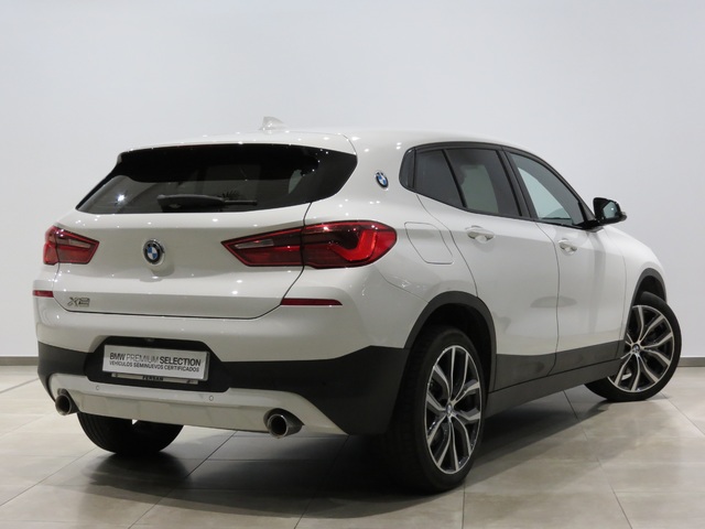 BMW X2 sDrive20i color Blanco. Año 2020. 141KW(192CV). Gasolina. En concesionario GANDIA Automoviles Fersan, S.A. de Valencia