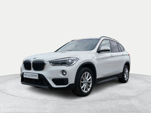 Fotos de BMW X1 sDrive18d color Blanco. Año 2018. 110KW(150CV). Diésel. En concesionario San Rafael Motor, S.L. de Córdoba