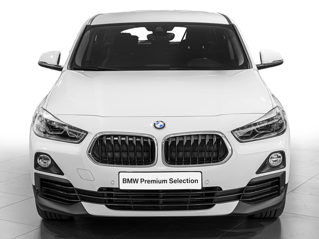 BMW X2 sDrive18i color Blanco. Año 2020. 103KW(140CV). Gasolina. En concesionario Caetano Cuzco, Alcalá de Madrid