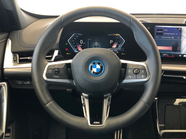 BMW iX1 xDrive30 color Gris Plata. Año 2024. 230KW(313CV). Eléctrico. En concesionario Vehinter Getafe de Madrid