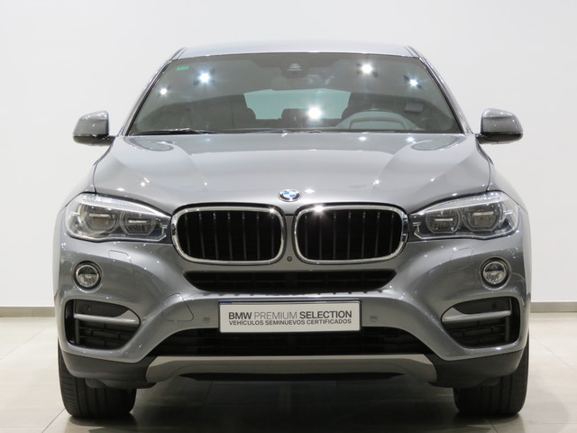 BMW X6 xDrive30d color Gris. Año 2019. 190KW(258CV). Diésel. En concesionario GANDIA Automoviles Fersan, S.A. de Valencia