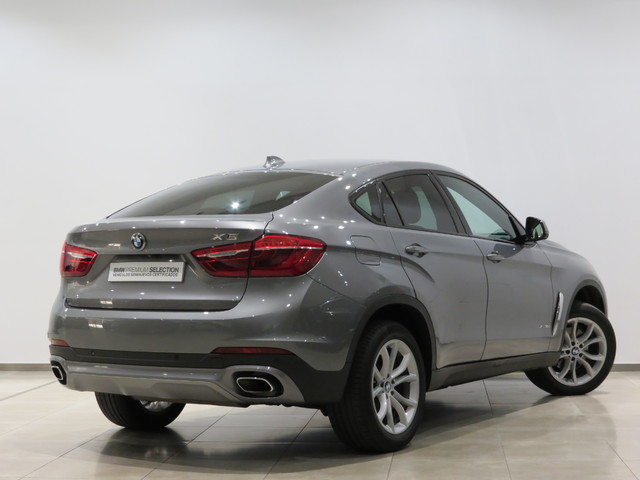 BMW X6 xDrive30d color Gris. Año 2019. 190KW(258CV). Diésel. En concesionario GANDIA Automoviles Fersan, S.A. de Valencia