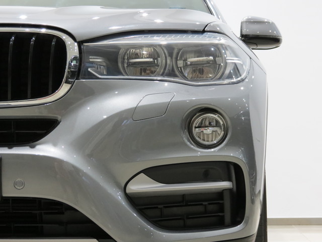 BMW X6 xDrive30d color Gris. Año 2019. 190KW(258CV). Diésel. En concesionario GANDIA Automoviles Fersan, S.A. de Valencia