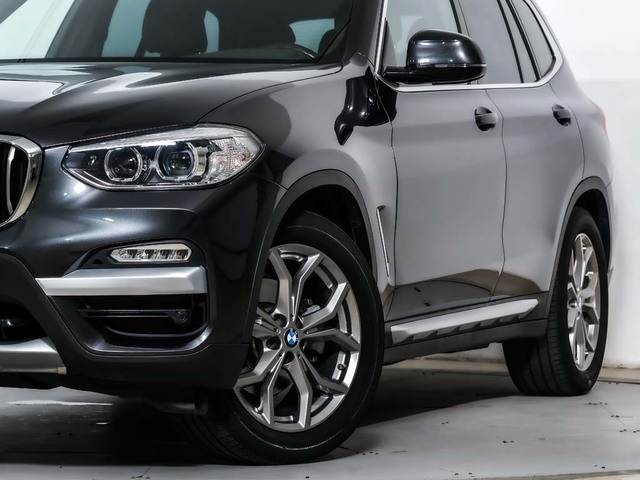 BMW X3 xDrive20d color Gris. Año 2019. 140KW(190CV). Diésel. En concesionario Oliva Motor Tarragona de Tarragona