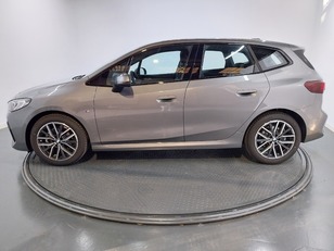 Fotos de BMW Serie 2 218d Active Tourer color Gris. Año 2024. 110KW(150CV). Diésel. En concesionario Proa Premium Palma de Baleares