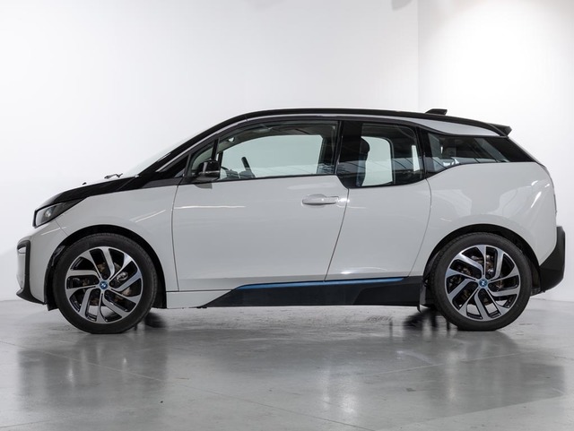 BMW i3 120Ah color Blanco. Año 2019. 125KW(170CV). Eléctrico. En concesionario Oliva Motor Girona de Girona