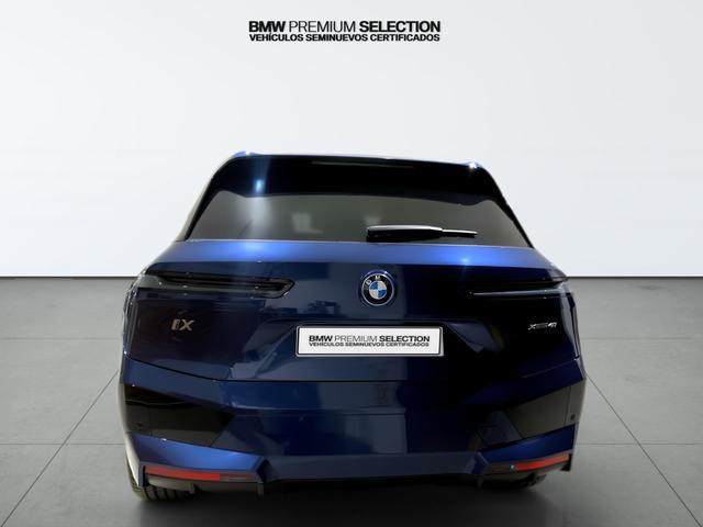 Foto 5 BMW iX xDrive40 240 kW (326 CV)