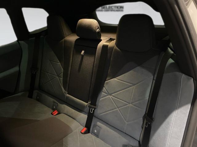 Foto 9 BMW iX xDrive40 240 kW (326 CV)