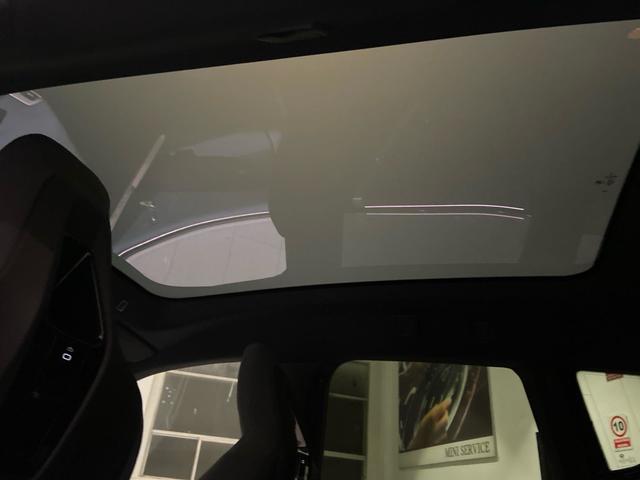 Foto 20 BMW iX xDrive40 240 kW (326 CV)