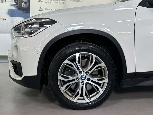 BMW X1 sDrive20i color Blanco. Año 2019. 141KW(192CV). Gasolina. En concesionario Triocar Gijón (Bmw y Mini) de Asturias