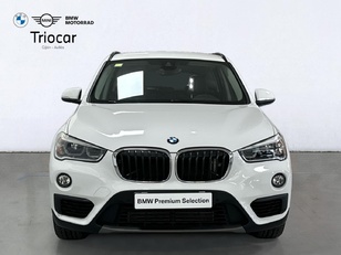 Fotos de BMW X1 sDrive20i color Blanco. Año 2019. 141KW(192CV). Gasolina. En concesionario Triocar Gijón (Bmw y Mini) de Asturias