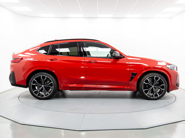 BMW M X4 M color Rojo. Año 2023. 353KW(480CV). Gasolina. En concesionario Móvil Begar Alicante de Alicante