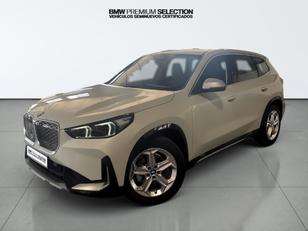 Fotos de BMW iX1 eDrive20 color Blanco. Año 2024. 150KW(204CV). Eléctrico. En concesionario Automotor Costa, S.L.U. de Almería