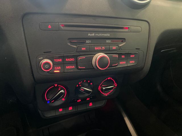 Audi A1 Sportback Attraction 1.2 TFSI 63 kW (86 CV)