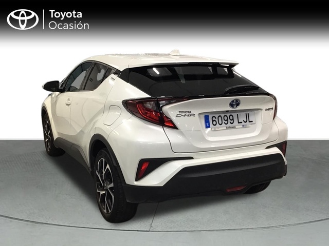 Toyota C-HR 1.8 125H Advance 90 kW (122 CV)