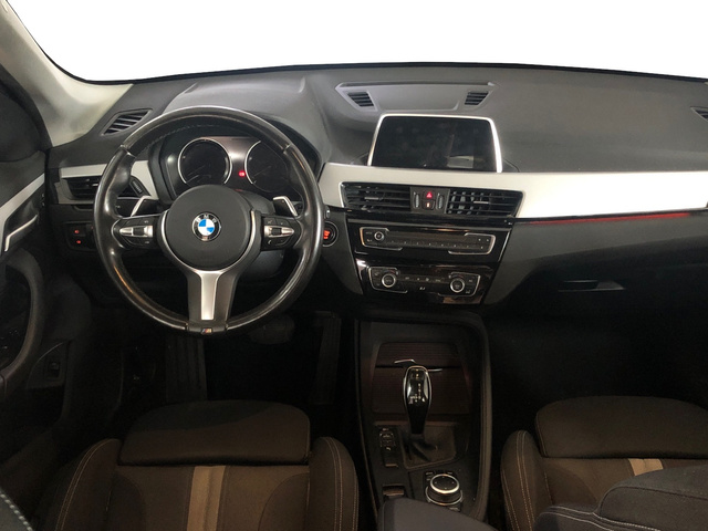 BMW X1 sDrive18d color Negro. Año 2018. 110KW(150CV). Diésel. En concesionario Auto Premier, S.A. - GUADALAJARA de Guadalajara