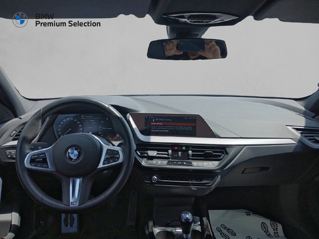 BMW Serie 1 118i color Negro. Año 2020. 103KW(140CV). Gasolina. En concesionario Adler Motor S.L. TOLEDO de Toledo