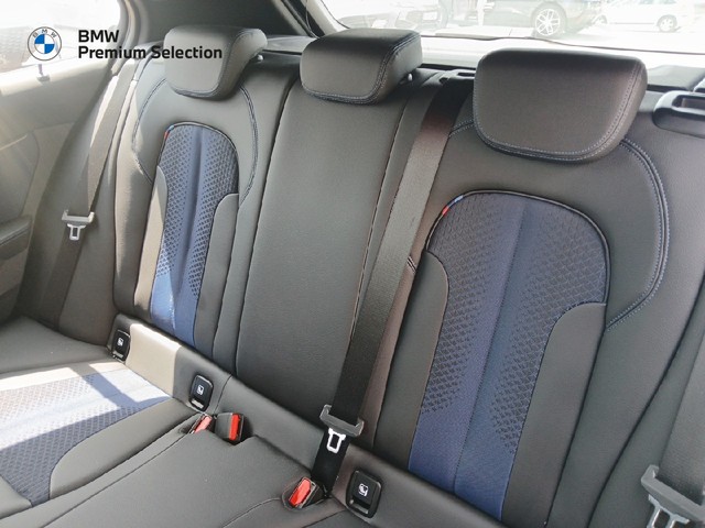 BMW Serie 1 118i color Negro. Año 2020. 103KW(140CV). Gasolina. En concesionario Adler Motor S.L. TOLEDO de Toledo