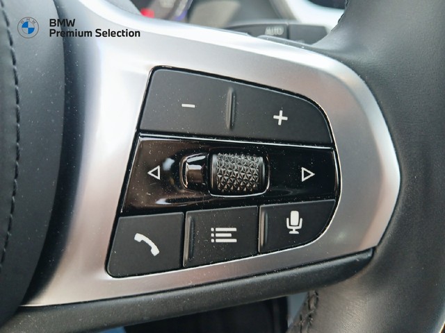 BMW Serie 1 118i color Negro. Año 2020. 103KW(140CV). Gasolina. En concesionario Adler Motor S.L. TOLEDO de Toledo