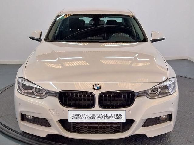 BMW Serie 3 320d color Blanco. Año 2017. 140KW(190CV). Diésel. En concesionario Proa Premium Palma de Baleares