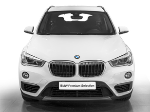 Fotos de BMW X1 sDrive18d color Blanco. Año 2019. 110KW(150CV). Diésel. En concesionario Caetano Cuzco, Alcalá de Madrid