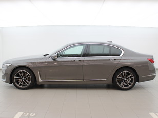 Fotos de BMW Serie 7 730d color Gris. Año 2020. 210KW(286CV). Diésel. En concesionario Augusta Aragon S.A. de Zaragoza