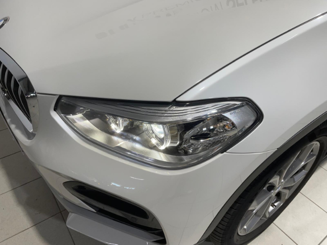 BMW X4 xDrive20d color Blanco. Año 2019. 140KW(190CV). Diésel. En concesionario Hispamovil, Orihuela de Alicante