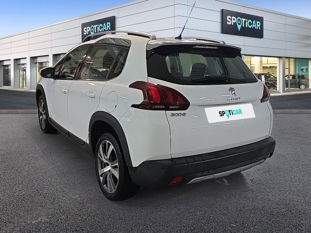 Peugeot 2008 SUV PureTech 110 S&S Allure EAT6 81 kW (110 CV)