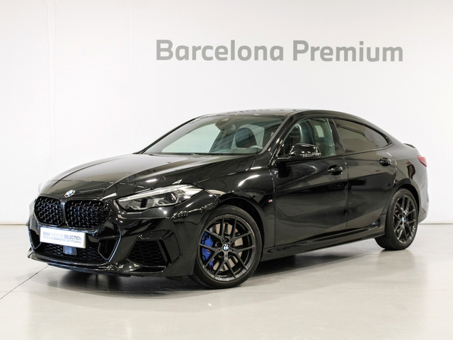 BMW Serie 2 M235i Gran Coupe color Negro. Año 2020. 225KW(306CV). Gasolina. En concesionario Barcelona Premium -- GRAN VIA de Barcelona