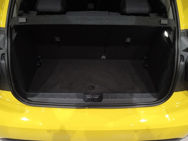 fotoG 22 del MINI MINI 3 Puertas Cooper E 135 kW (184 CV) 184cv Eléctrico del 2024 en Albacete