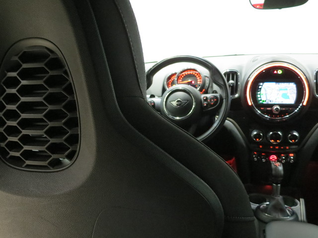 fotoG 27 del MINI MINI Countryman Cooper S ALL4 141 kW (192 CV) 192cv Gasolina del 2019 en Alicante