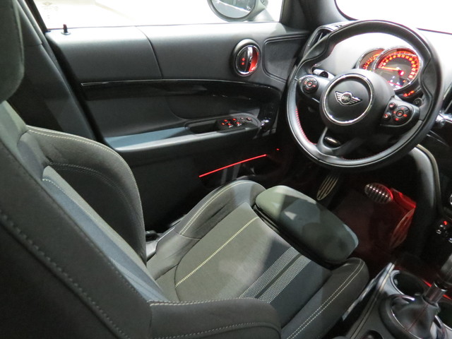fotoG 28 del MINI MINI Countryman Cooper S ALL4 141 kW (192 CV) 192cv Gasolina del 2019 en Alicante