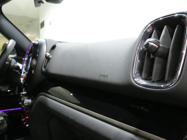 fotoG 30 del MINI MINI Countryman Cooper S ALL4 141 kW (192 CV) 192cv Gasolina del 2019 en Alicante