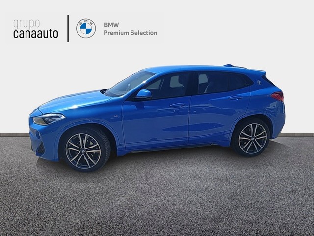 BMW X2 sDrive18i color Azul. Año 2020. 103KW(140CV). Gasolina. En concesionario CANAAUTO - TACO de Sta. C. Tenerife