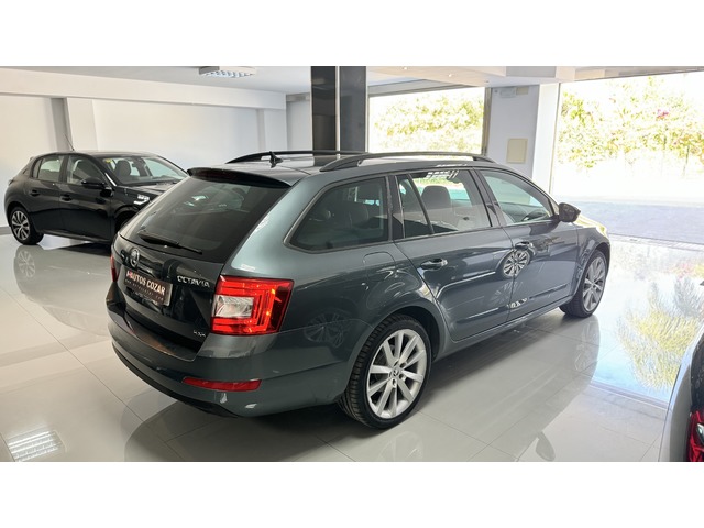 Skoda Octavia Combi 2.0 TDI RS 135 kW (184 CV) DSG