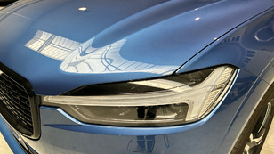 Volvo XC60 T8 Recharge R-Design AWD Auto 287 kW (390 CV) - 29 Volvo XC60 T8 Ocasión 287 KW (390CV) - 29