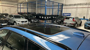 Volvo XC60 T8 Recharge R-Design AWD Auto 287 kW (390 CV) - 33 Volvo XC60 T8 Ocasión 287 KW (390CV) - 33