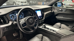 Volvo XC60 T8 Recharge R-Design AWD Auto 287 kW (390 CV) - 43 Volvo XC60 T8 Ocasión 287 KW (390CV) - 43