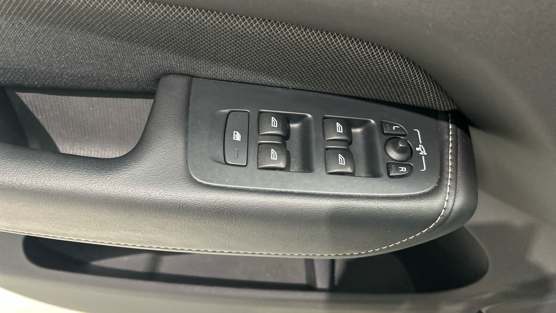 Volvo XC60 segunda mano 56384412 - 40 Volvo XC60 segunda mano 56384412 - 40