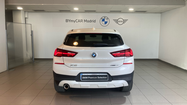 BMW X2 sDrive18i color Blanco. Año 2020. 103KW(140CV). Gasolina. En concesionario BYmyCAR Madrid - Alcalá de Madrid