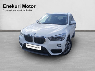 Fotos de BMW X1 sDrive18d color Blanco. Año 2016. 110KW(150CV). Diésel. En concesionario Enekuri Motor de Vizcaya