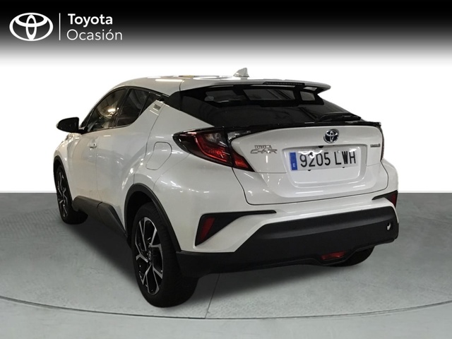 Toyota C-HR 1.8 125H Advance 90 kW (122 CV)